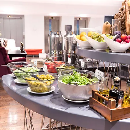 Hotel Nobel Zira 4*