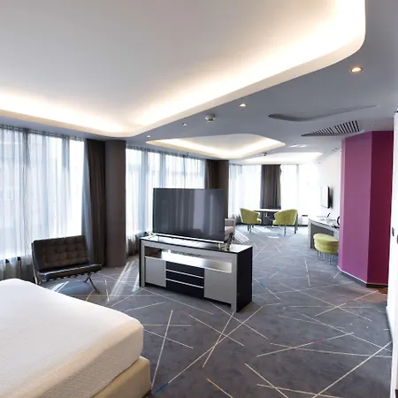 Nobel Zira Hotel