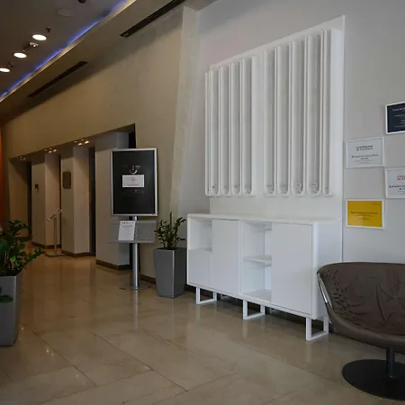 Hotel Nobel Zira