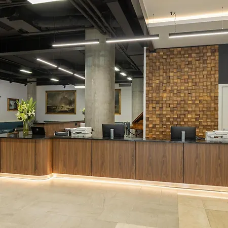 Hotel Nobel Zira 4*